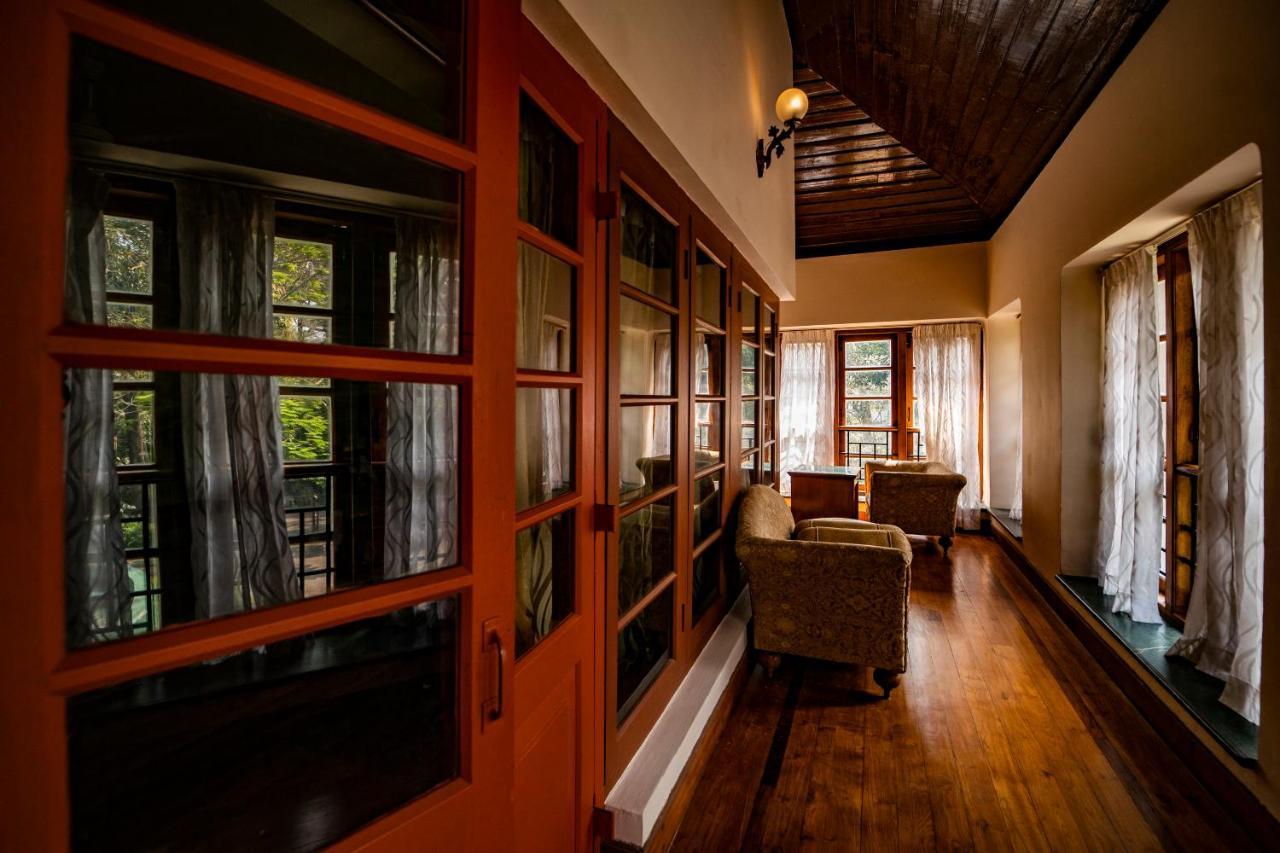 Hotel Aranya Nivas à Thekkady Extérieur photo