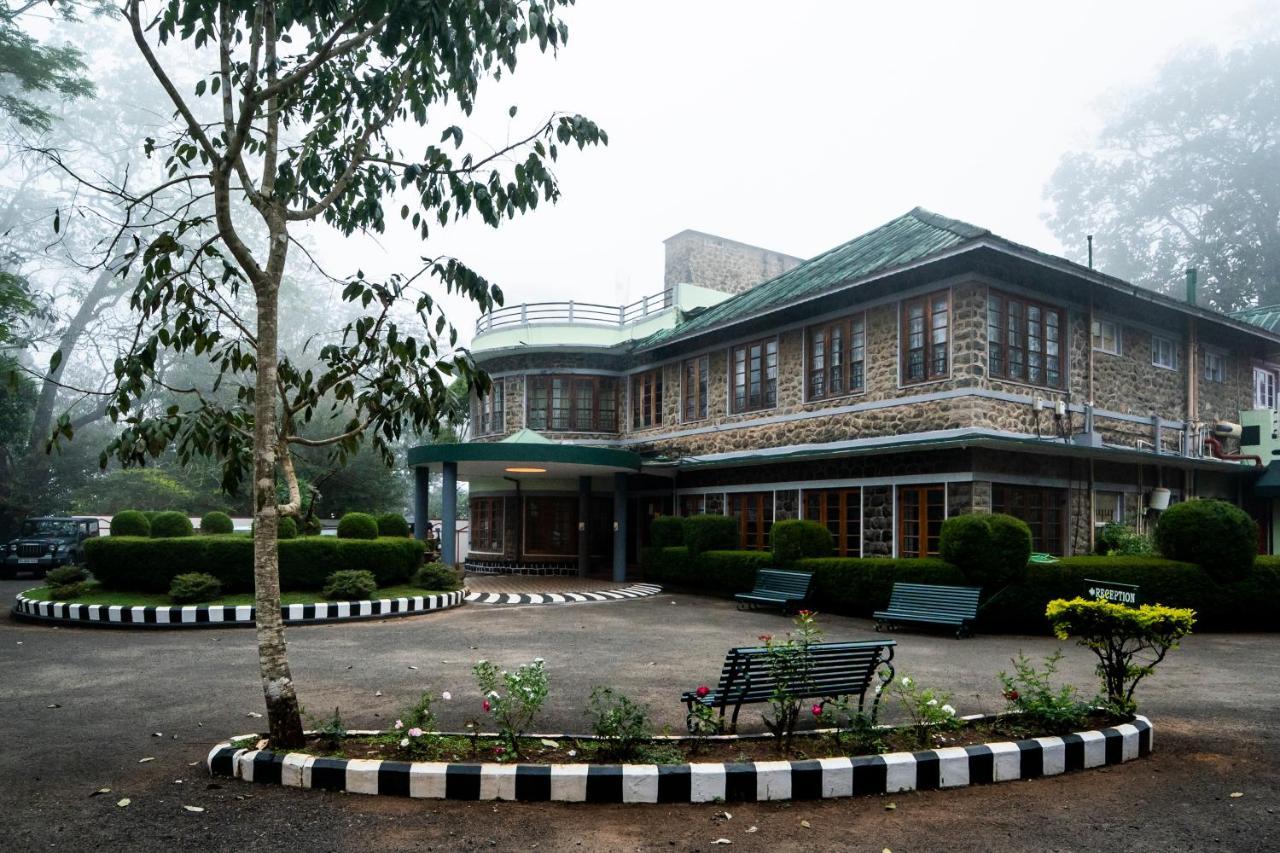 Hotel Aranya Nivas à Thekkady Extérieur photo
