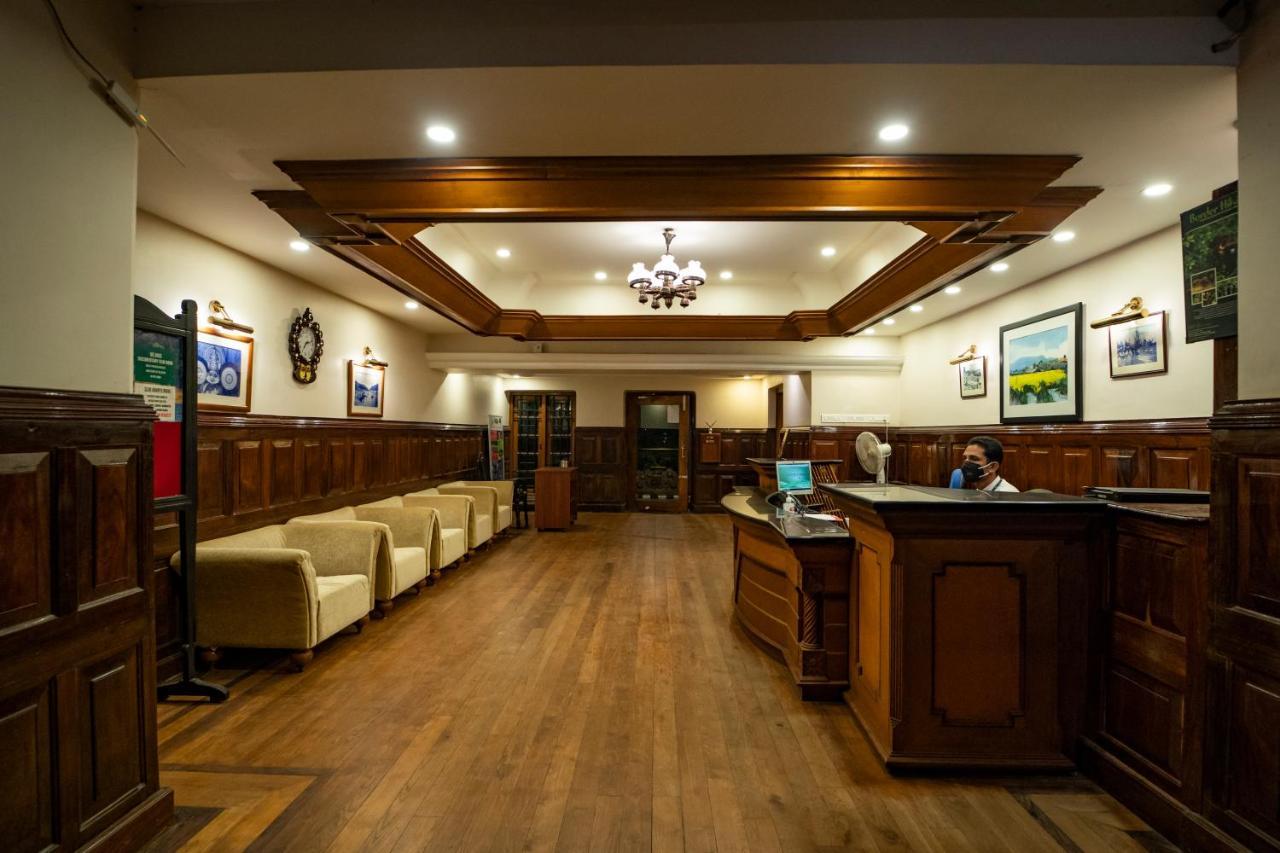 Hotel Aranya Nivas à Thekkady Extérieur photo