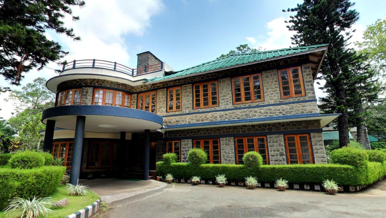Hotel Aranya Nivas à Thekkady Extérieur photo